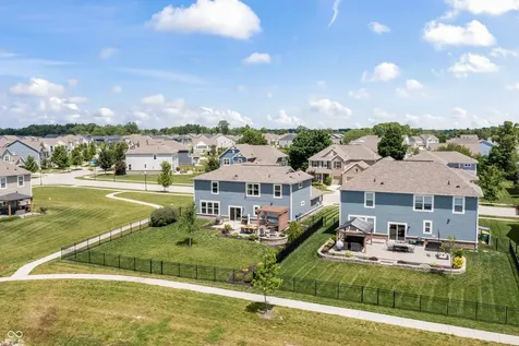 2131 Tompkins Drive Westfield IN 46074