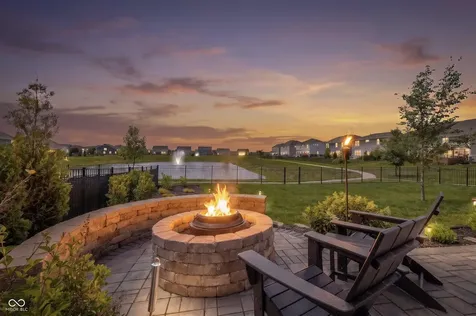 2131 Tompkins Drive Westfield IN 46074