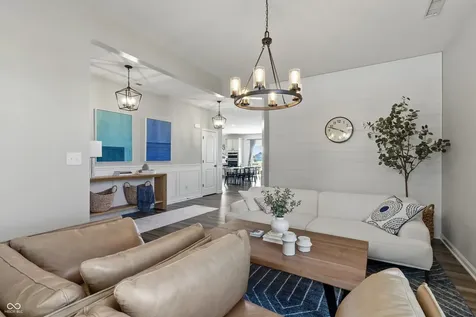 2131 Tompkins Drive Westfield IN 46074