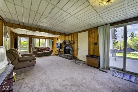 6702 E 96th Street Fishers IN 46038