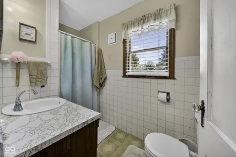 6702 E 96th Street Fishers IN 46038