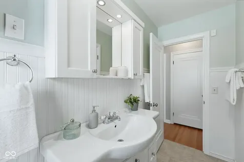 6183 Crittenden Avenue Indianapolis IN 46220