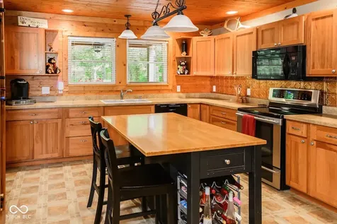 8825 W Evans Bloomington IN 47403