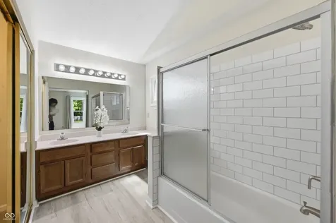 10713 Pimlico Circle Carmel IN 46280