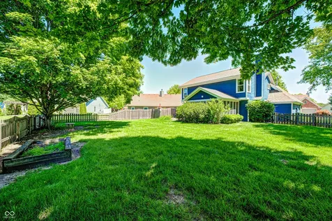 10713 Pimlico Circle Carmel IN 46280