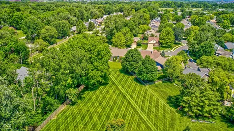 10713 Pimlico Circle Carmel IN 46280