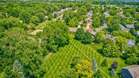 10713 Pimlico Circle Carmel IN 46280
