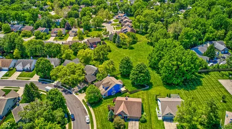 10713 Pimlico Circle Carmel IN 46280