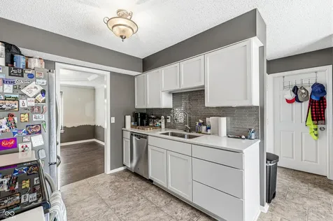 7522 E 80th Street Indianapolis IN 46256