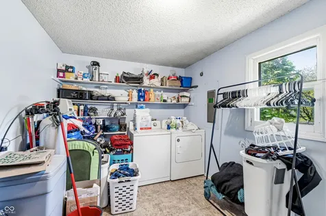 7522 E 80th Street Indianapolis IN 46256
