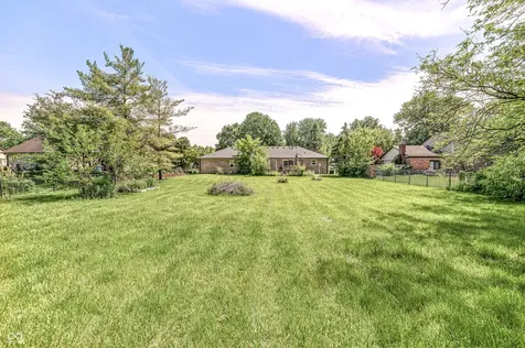 7522 E 80th Street Indianapolis IN 46256