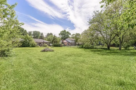 7522 E 80th Street Indianapolis IN 46256