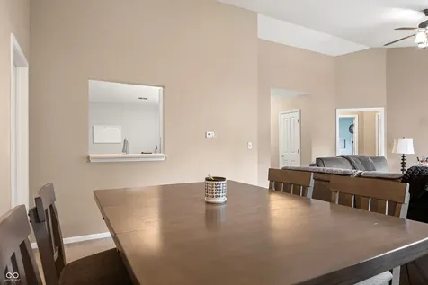 10542 Cedar Drive Fishers IN 46037