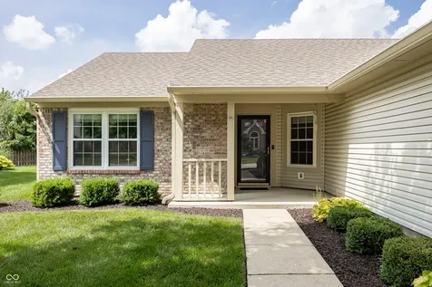 10542 Cedar Drive Fishers IN 46037