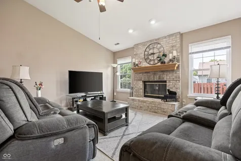 10542 Cedar Drive Fishers IN 46037