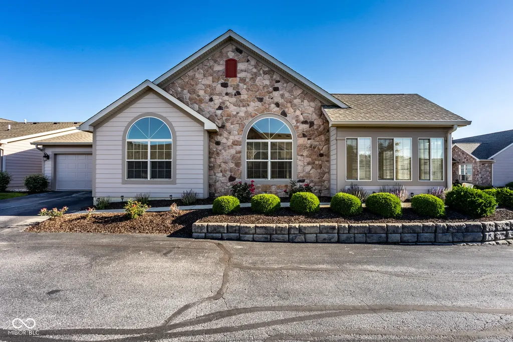 7910 King Post Drive Indianapolis IN 46237
