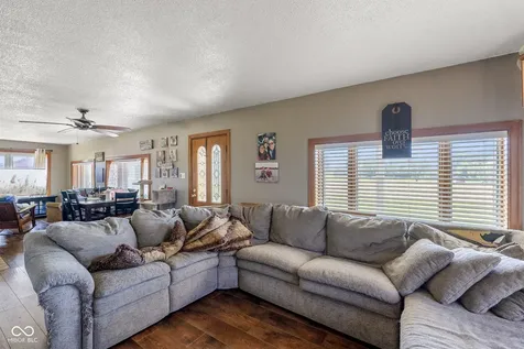 1804 N Ewing Street Seymour IN 47274