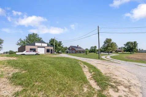 1804 N Ewing Street Seymour IN 47274