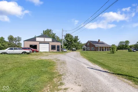 1804 N Ewing Street Seymour IN 47274