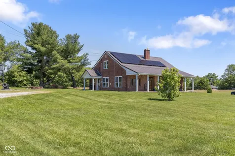 1804 N Ewing Street Seymour IN 47274
