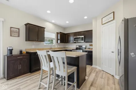 5237 Montevideo Drive Plainfield IN 46168