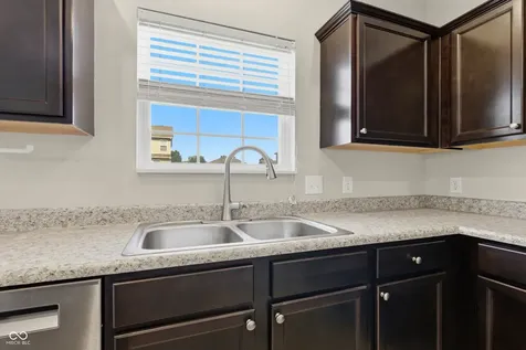 5237 Montevideo Drive Plainfield IN 46168