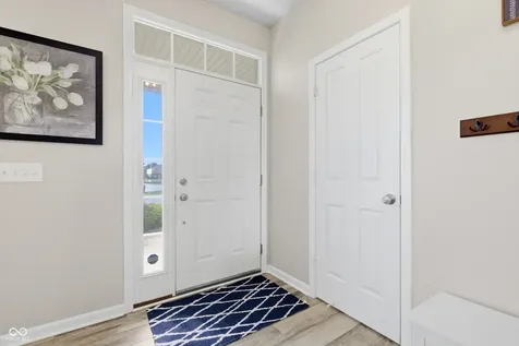 5237 Montevideo Drive Plainfield IN 46168