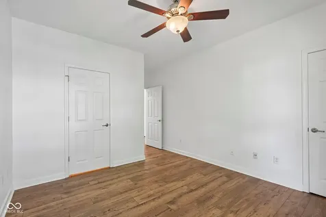 1128 Falcon Ridge Carmel IN 46280