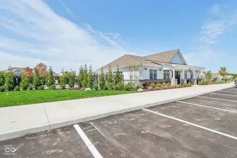 1128 Falcon Ridge Carmel IN 46280