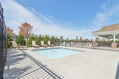 1128 Falcon Ridge Carmel IN 46280