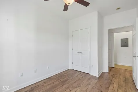 1128 Falcon Ridge Carmel IN 46280