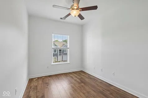 1128 Falcon Ridge Carmel IN 46280