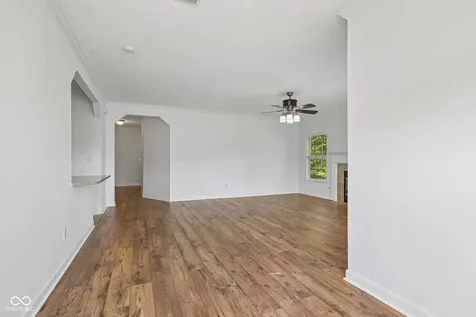 1128 Falcon Ridge Carmel IN 46280