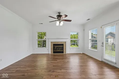 1128 Falcon Ridge Carmel IN 46280