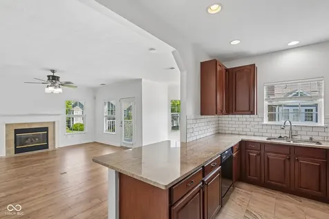 1128 Falcon Ridge Carmel IN 46280