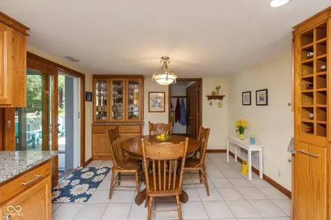 6589 Baron Court Avon IN 46123