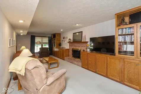 6589 Baron Court Avon IN 46123