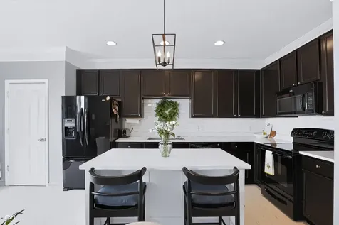 6305 Central Boulevard Whitestown IN 46075