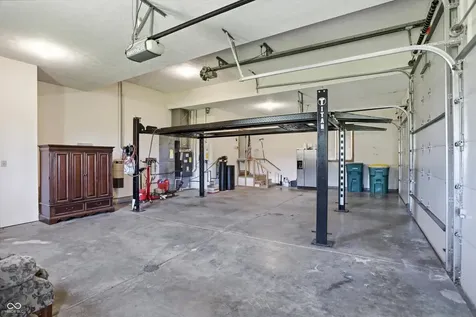 11058 Mallard Way Indianapolis IN 46278
