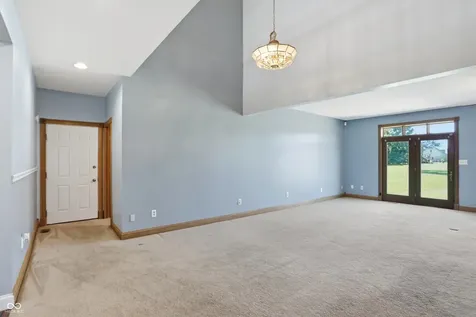11058 Mallard Way Indianapolis IN 46278
