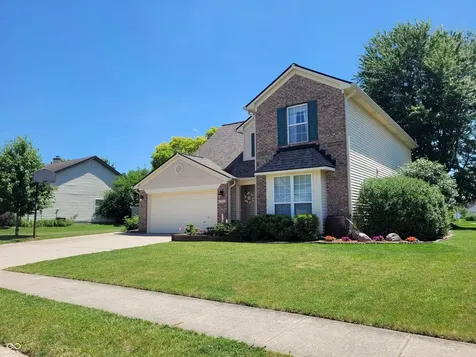 701 Summersby Lane Brownsburg IN 46112