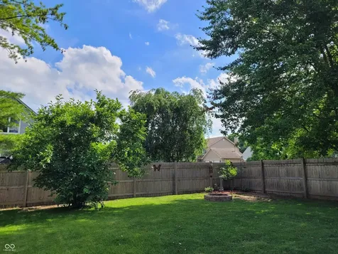 701 Summersby Lane Brownsburg IN 46112