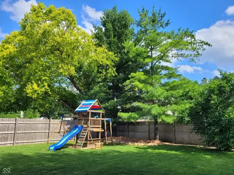 701 Summersby Lane Brownsburg IN 46112