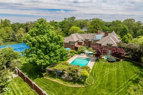 290 Breakwater Drive Fishers IN 46037
