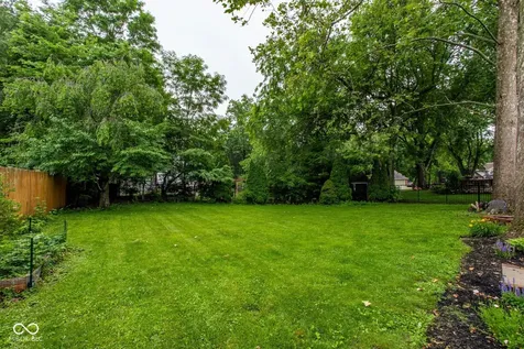 12305 Brookshire Parkway Carmel IN 46033