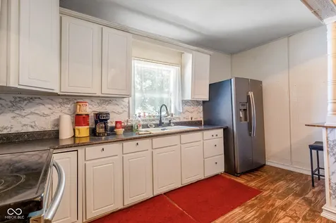 202 W Laurel Street Seymour IN 47274