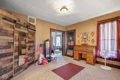 202 W Laurel Street Seymour IN 47274