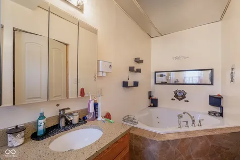 202 W Laurel Street Seymour IN 47274