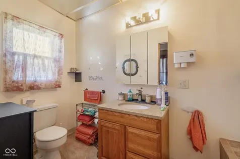 202 W Laurel Street Seymour IN 47274