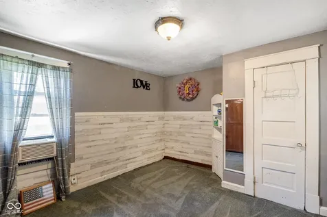 202 W Laurel Street Seymour IN 47274